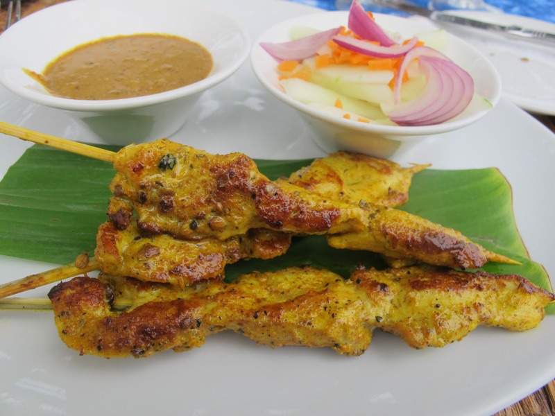 Kyllingsatay med peanøttsaus