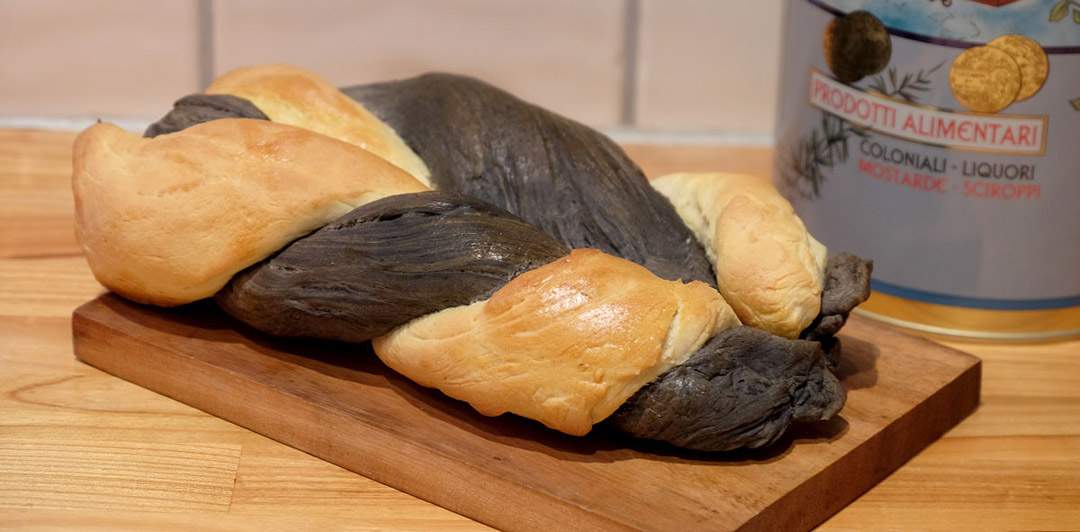 Ferdig brød. Ferdig brød.