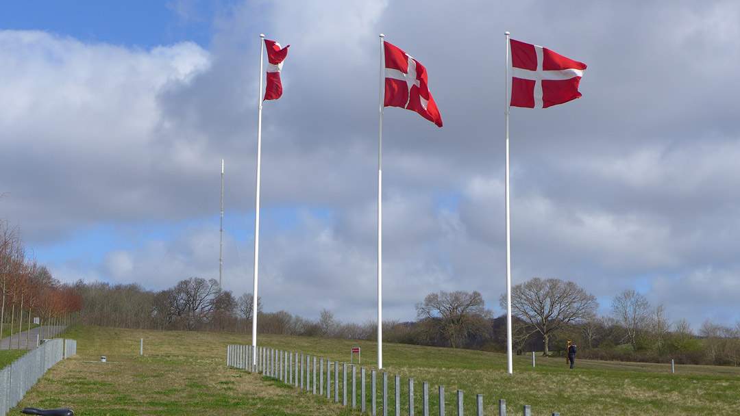 Her flagges det for Margrethe på bursdagen hennes i Danmark!