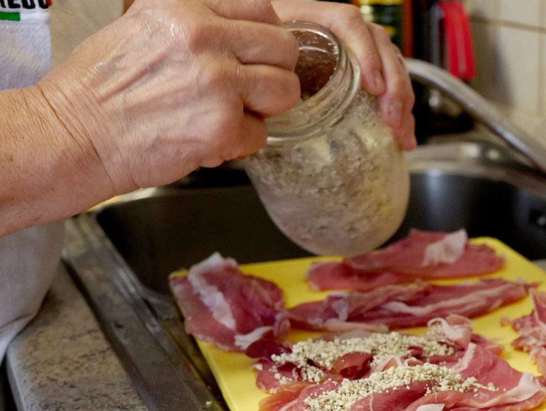 Silvanas smakfulle kjøttrullader med kremet potetmos L1160641 1080x813 - Silvanas smakfulle kjøttrullader med kremet potetmos