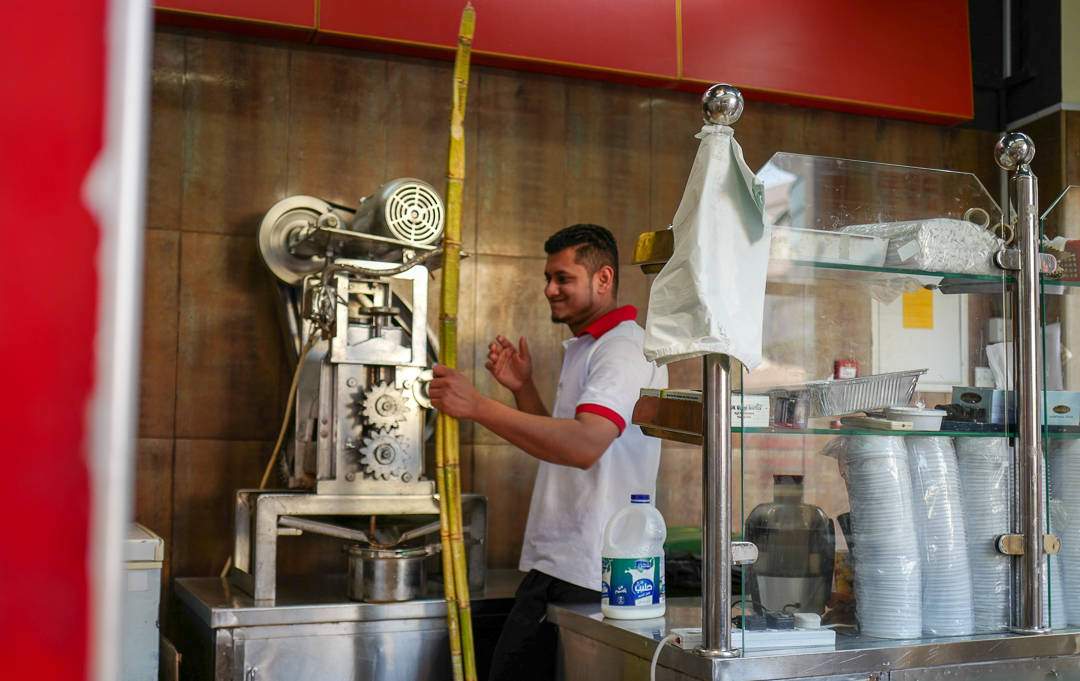Dubai – bak luksusfasaden L1400150 - Dubai – bak luksusfasaden